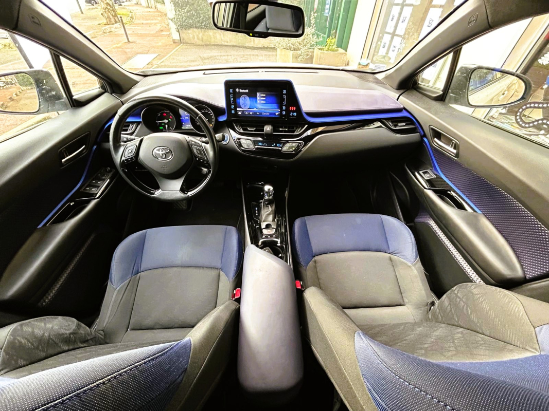 Toyota C-HR — 9