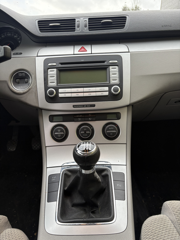 Volkswagen Passat SW — 16