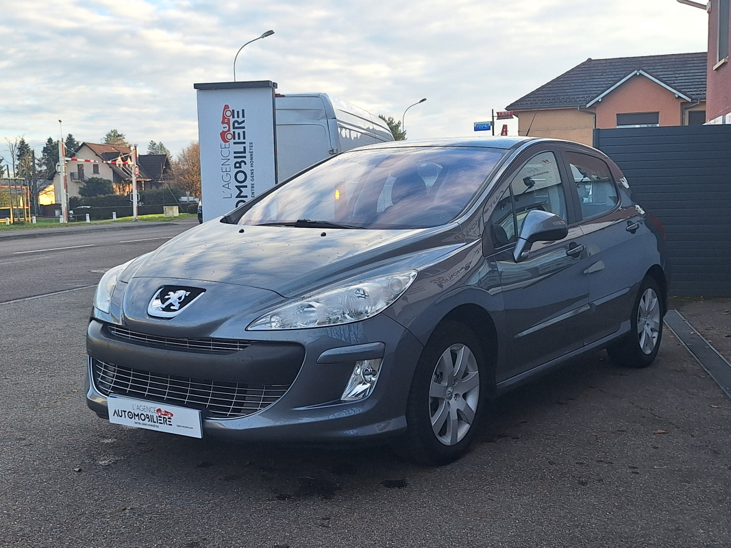 Peugeot 308 — 3