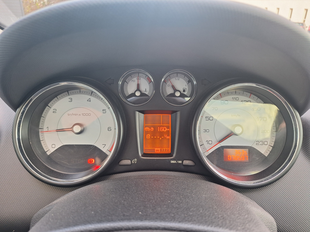 Peugeot 308 — 19