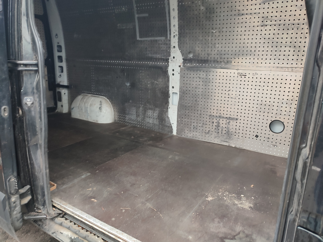 Renault Master — 19