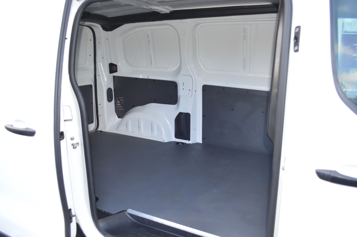 Peugeot Expert — 13