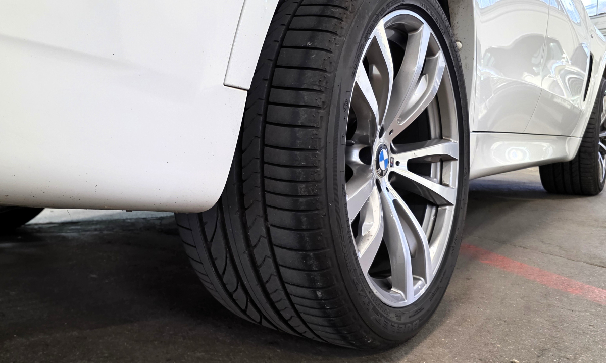 Bmw X5 — 36