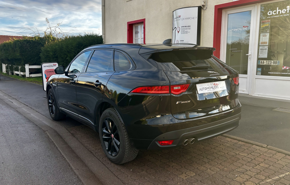 Jaguar F-Pace — 7