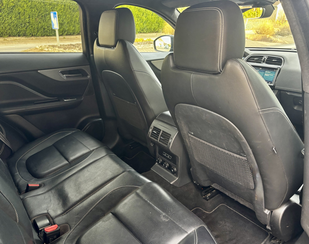 Jaguar F-Pace — 19