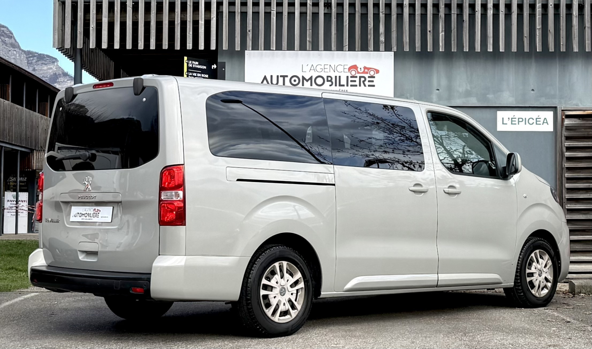 Peugeot Traveller — 3
