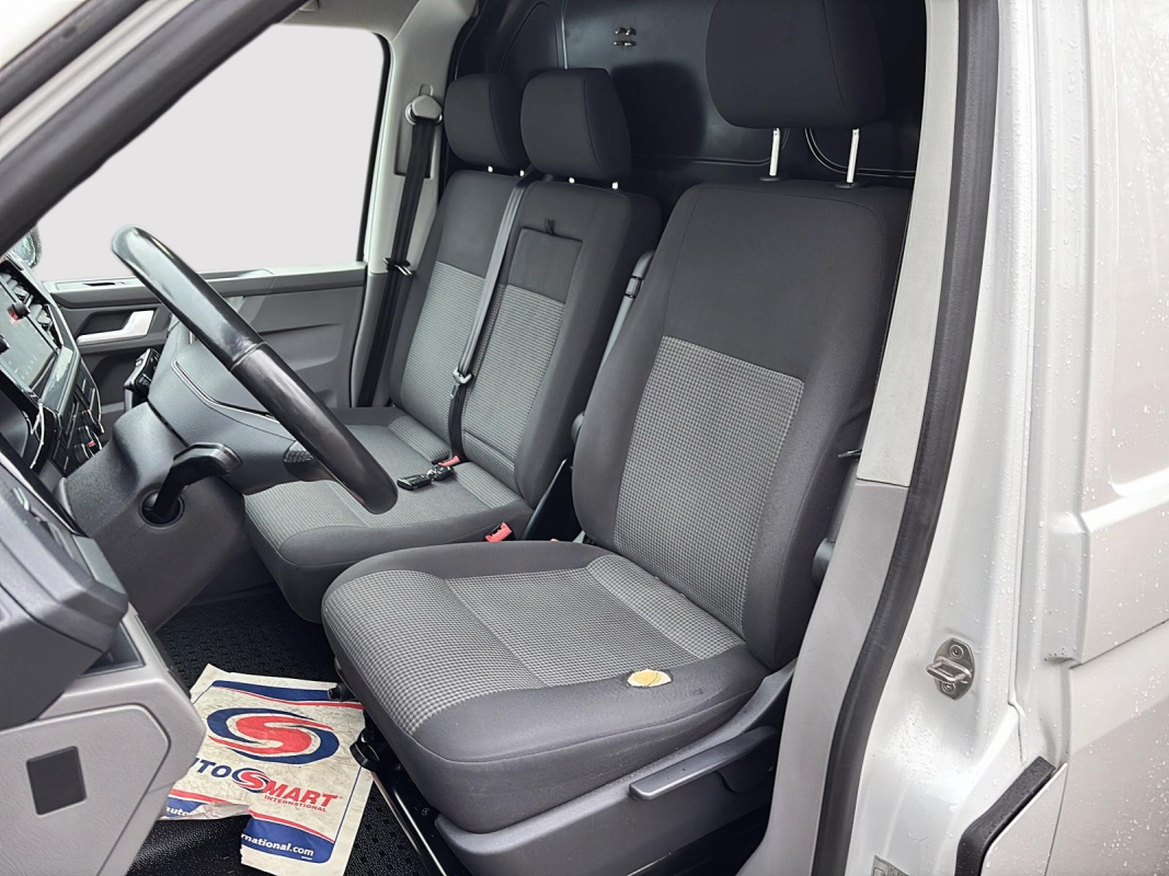 Volkswagen Transporter — 13