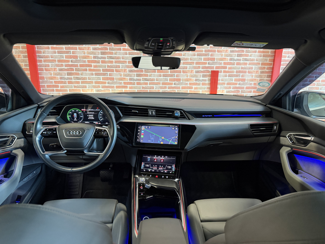 Audi E-Tron — 22