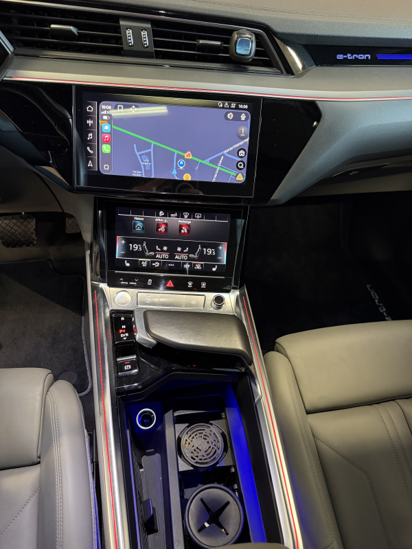 Audi E-Tron — 21