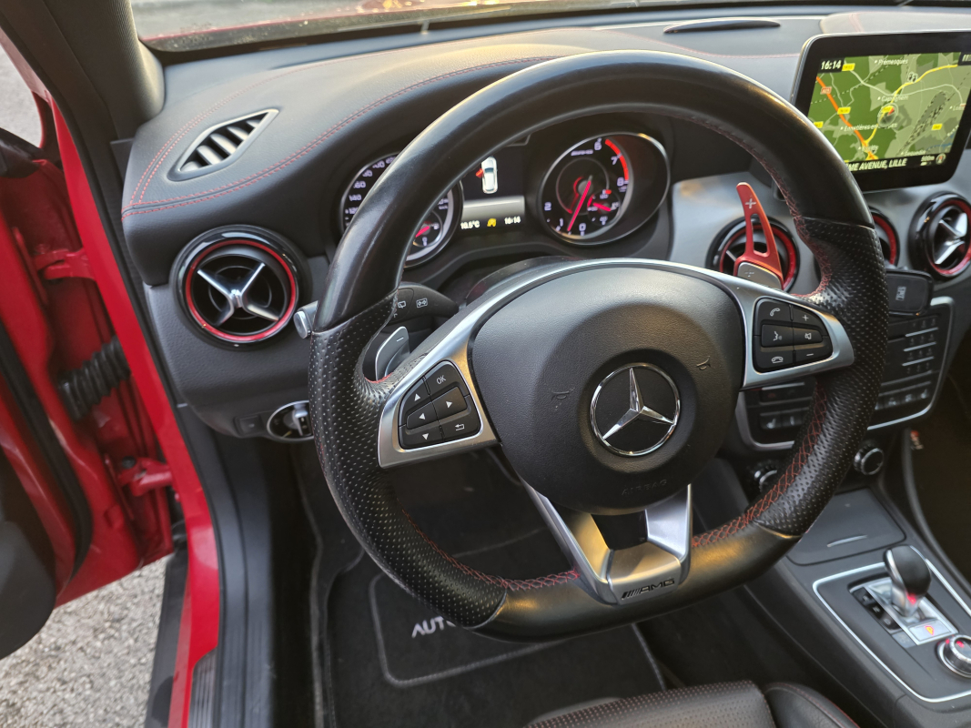 Mercedes Classe GLA — 16