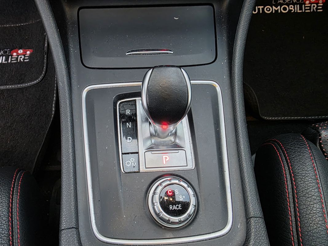 Mercedes Classe GLA — 28