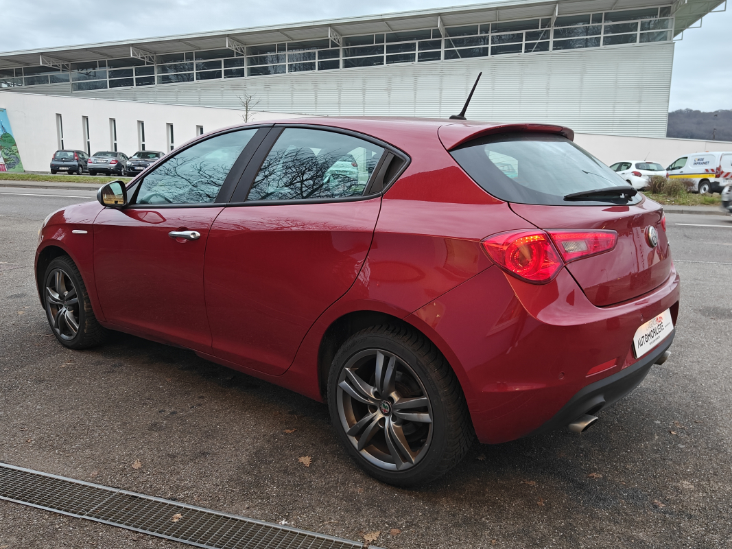 Alfa Romeo Giulietta — 5