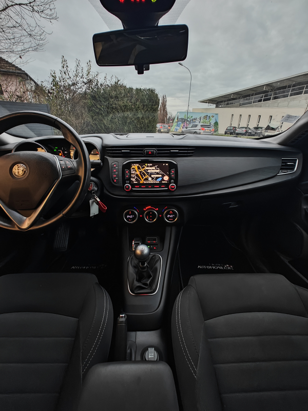 Alfa Romeo Giulietta — 20