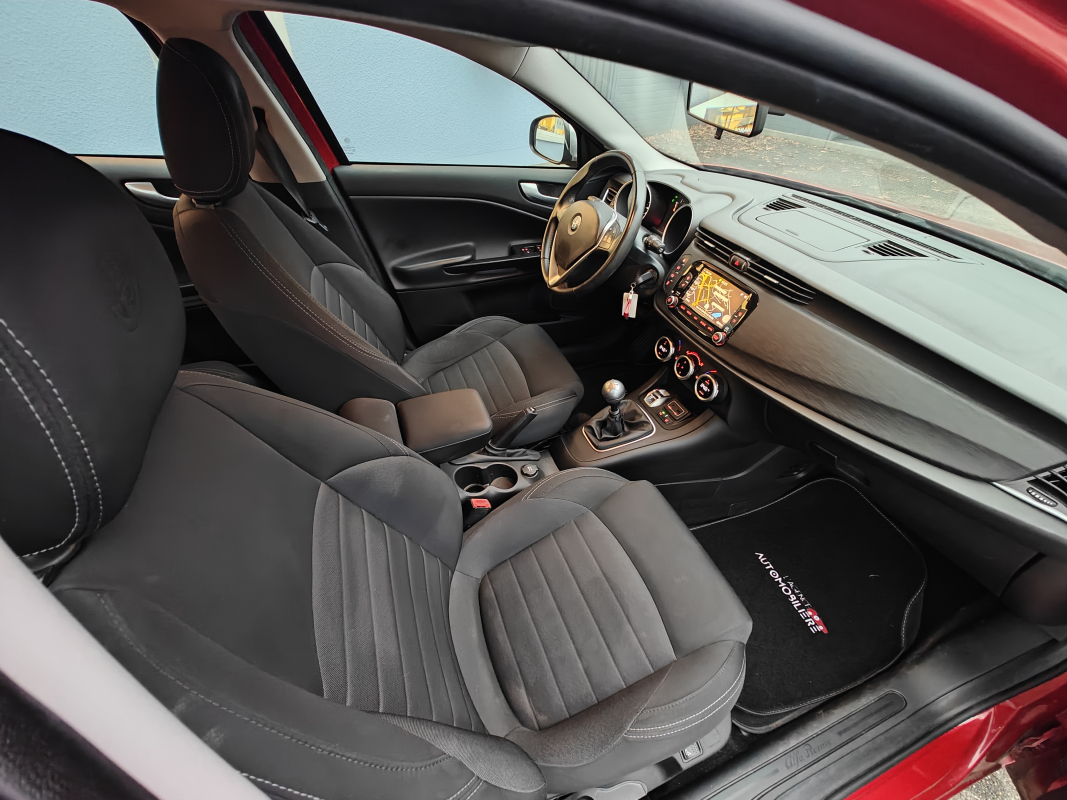 Alfa Romeo Giulietta — 15