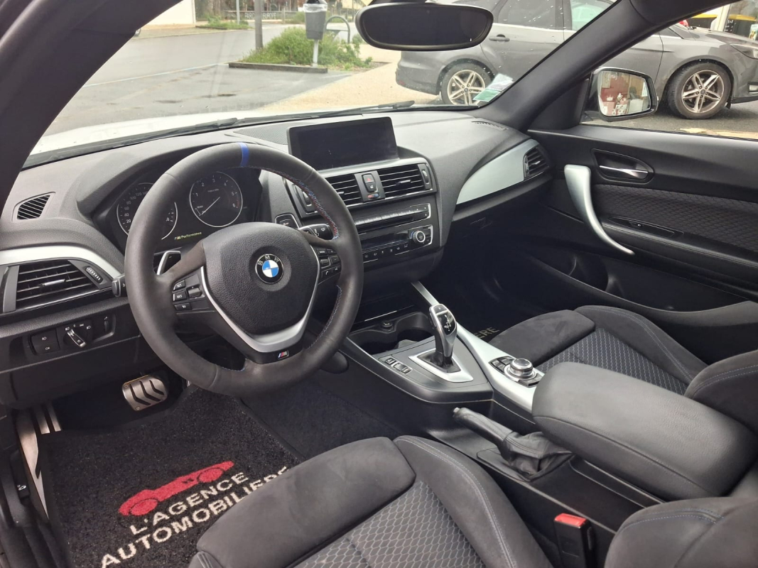 Bmw Série 1 — 11