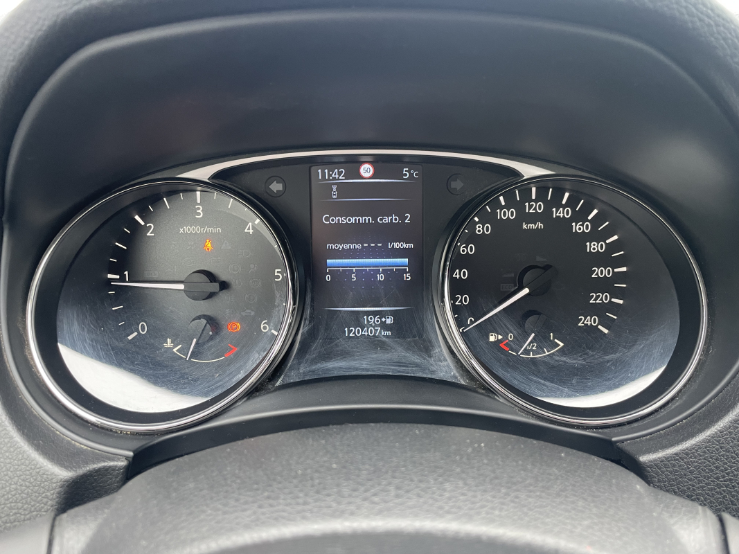 Nissan X-Trail — 15