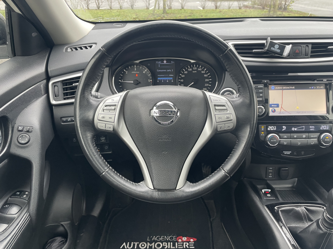 Nissan X-Trail — 14