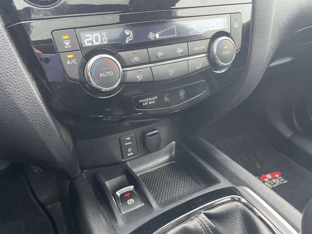 Nissan X-Trail — 17