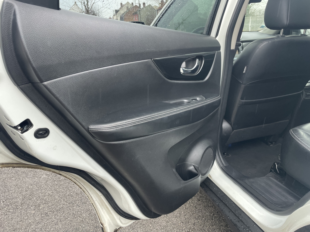 Nissan X-Trail — 28