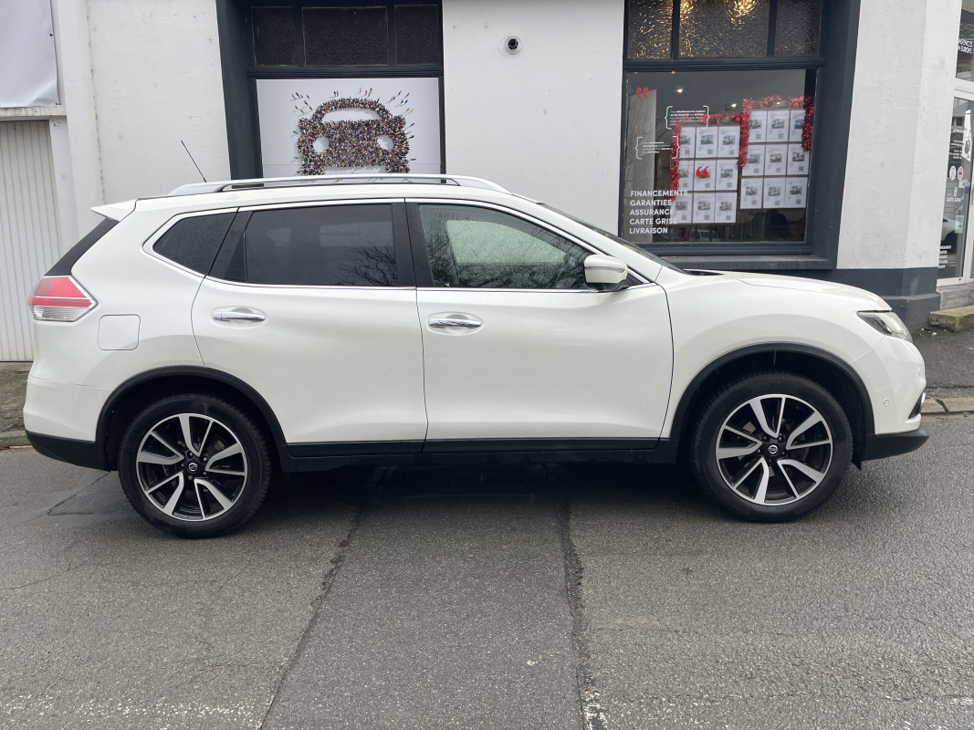 Nissan X-Trail — 7