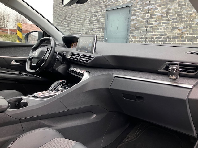 Peugeot 3008 — 29