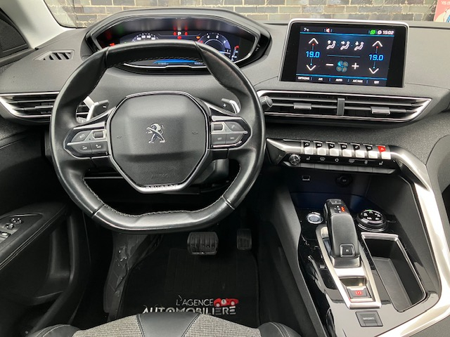 Peugeot 3008 — 28