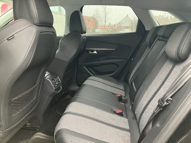 Peugeot 3008 — 19