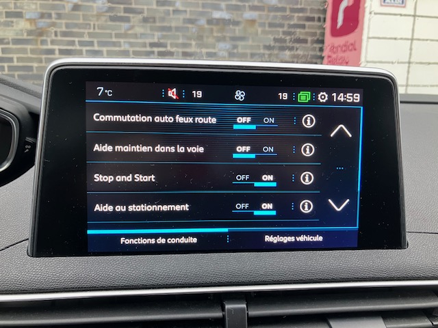 Peugeot 3008 — 22
