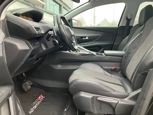 Peugeot 3008 — 13