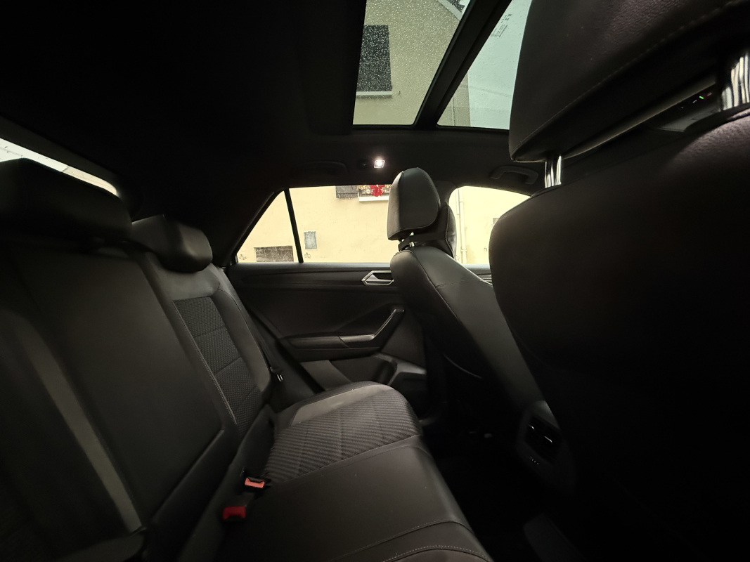Volkswagen T-roc — 13