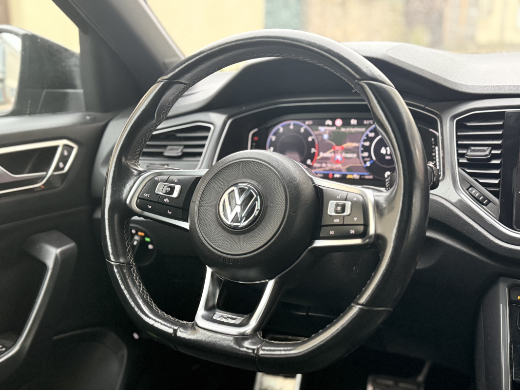Volkswagen T-roc — 16