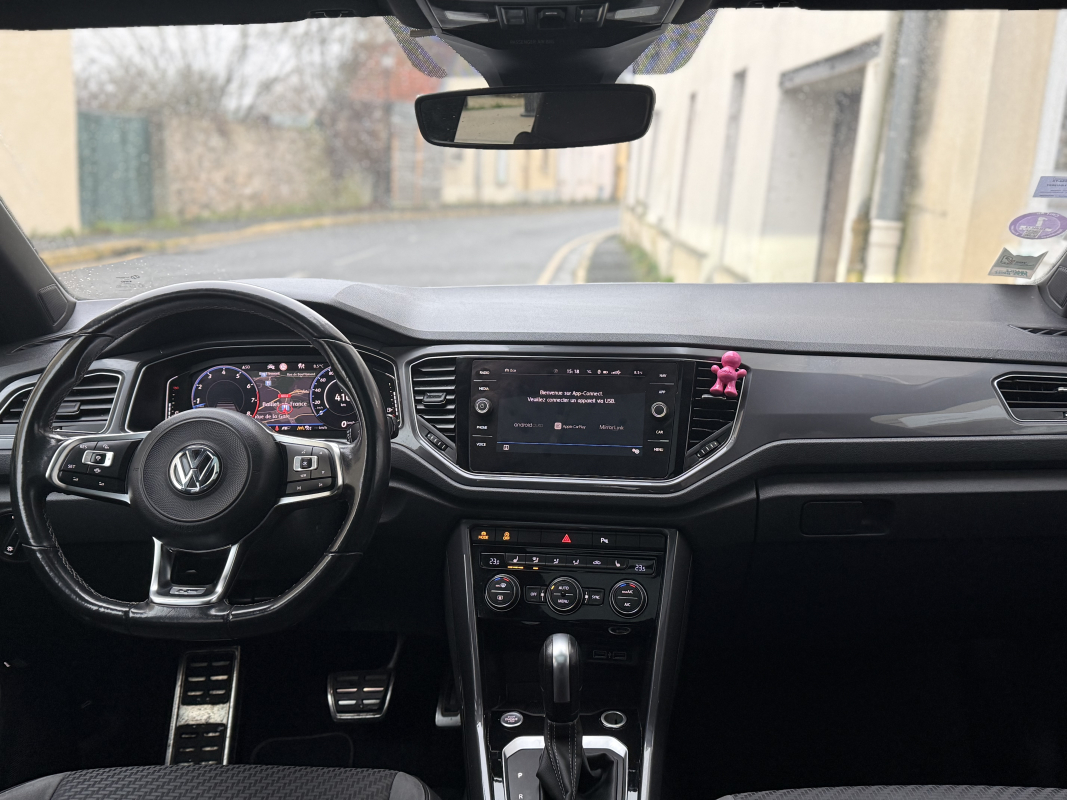 Volkswagen T-roc — 15
