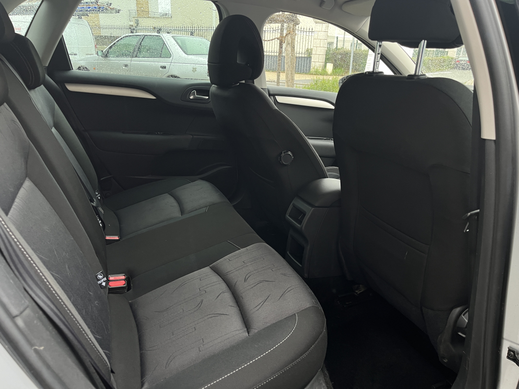 Citroen C4 — 12