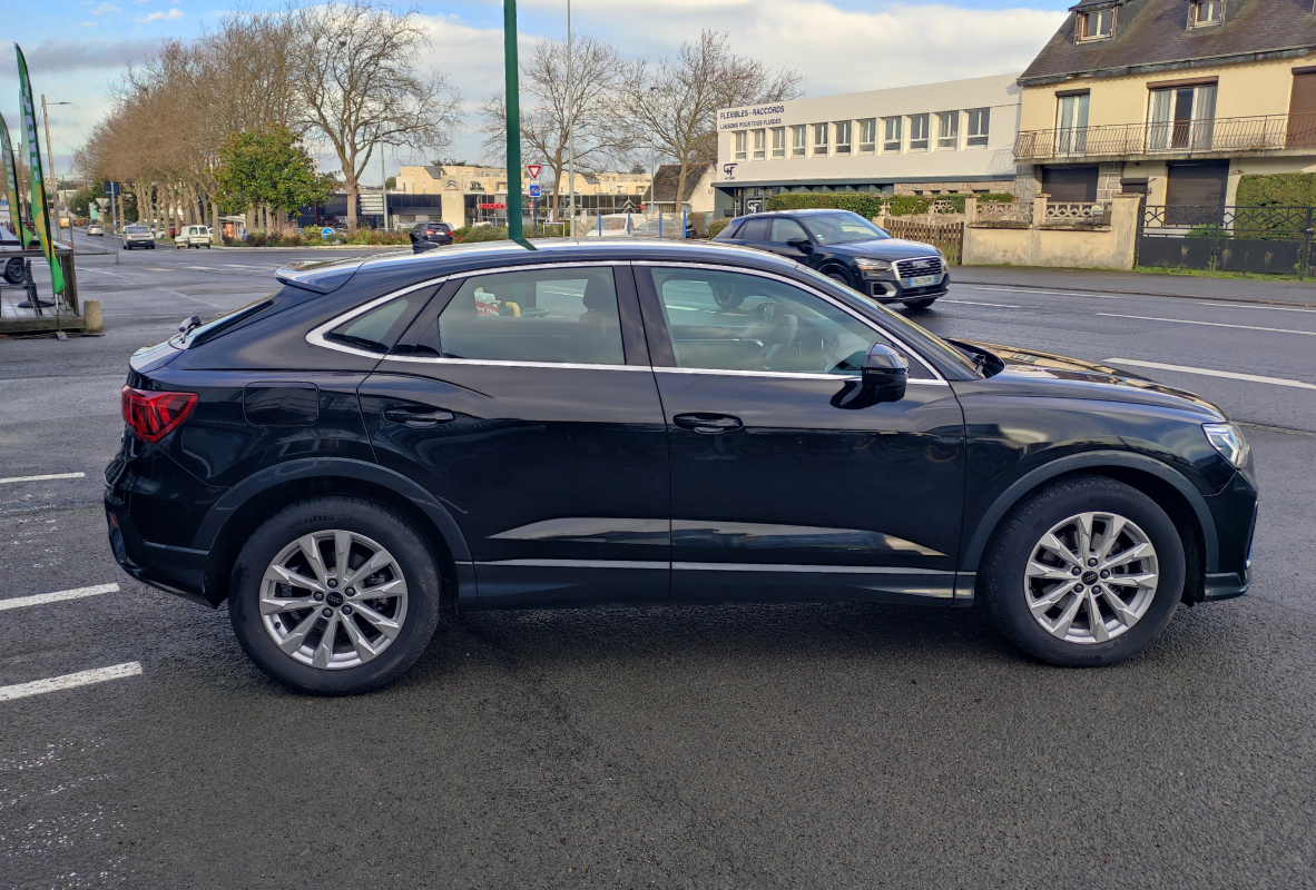 Audi Q3 — 5