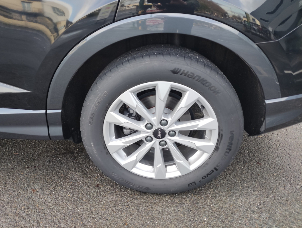 Audi Q3 — 26