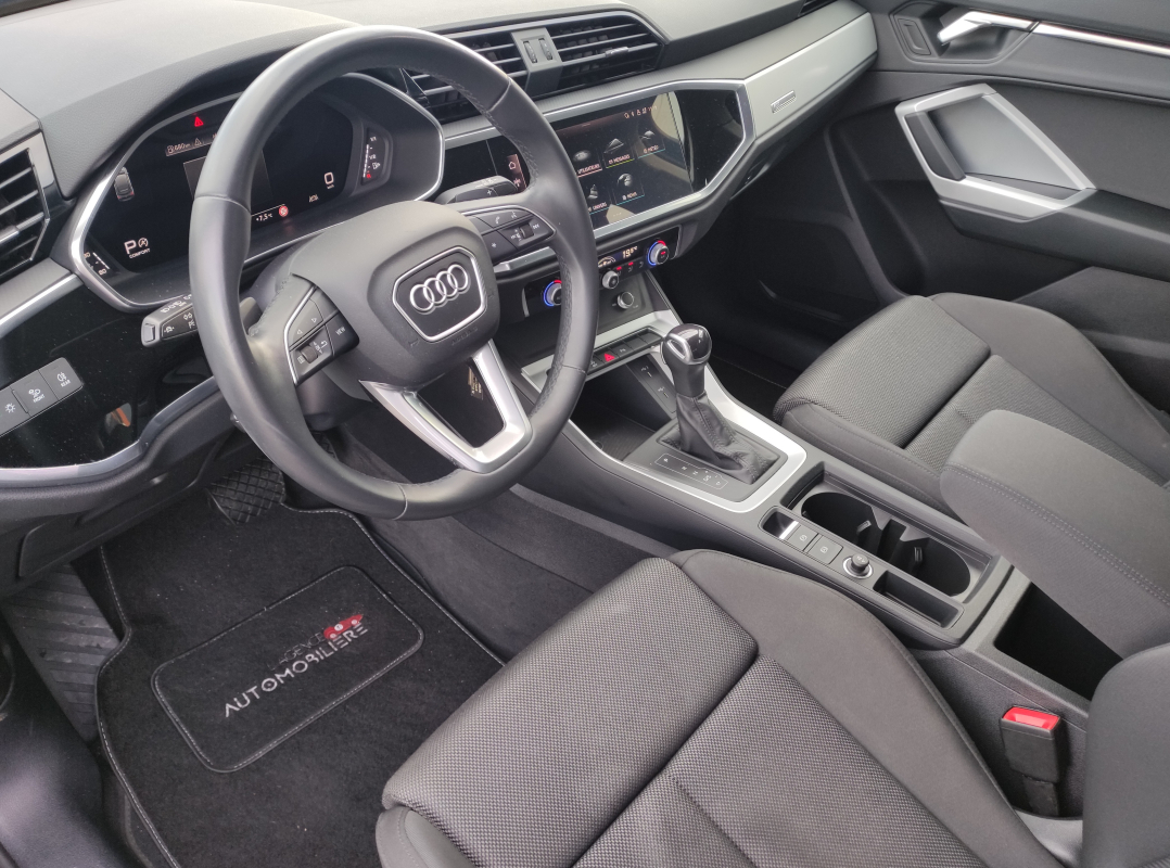 Audi Q3 — 17