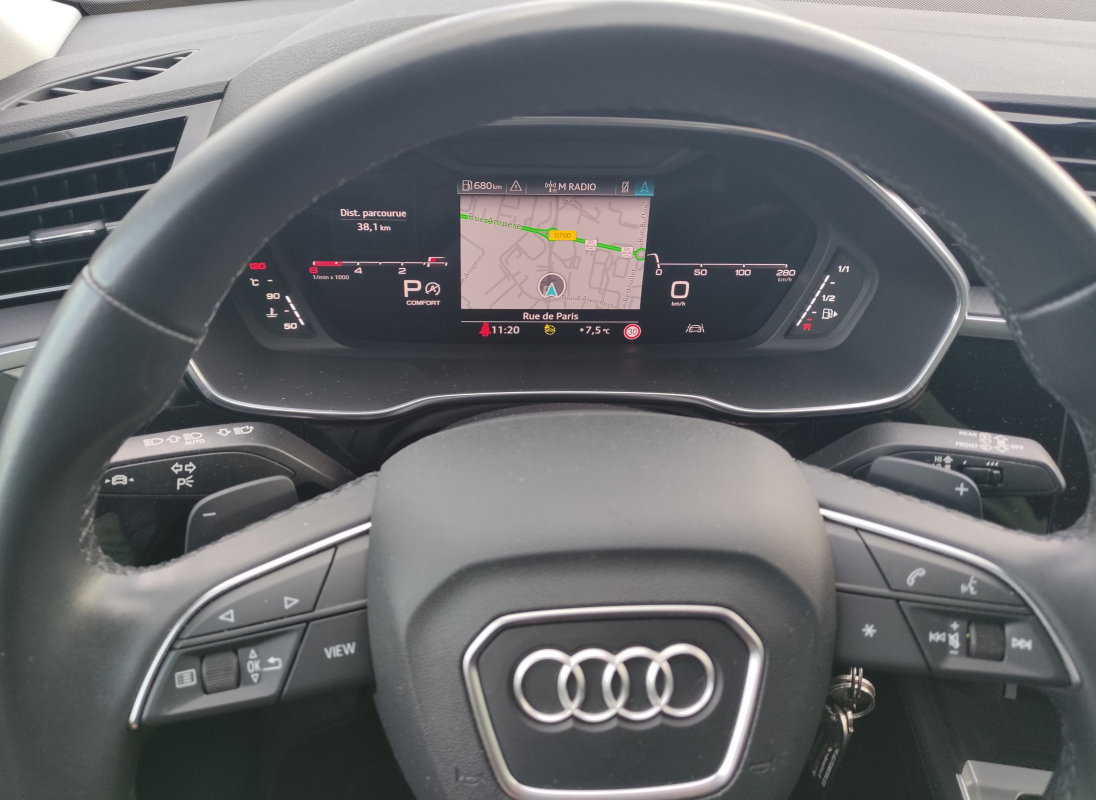 Audi Q3 — 13