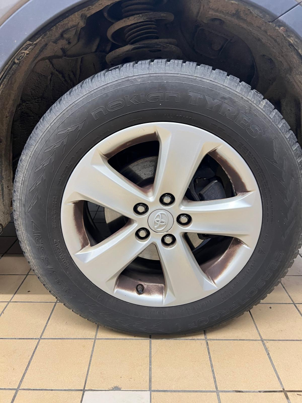 Toyota RAV4 — 32