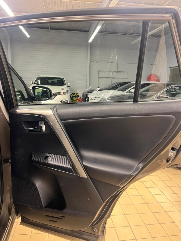 Toyota RAV4 — 29