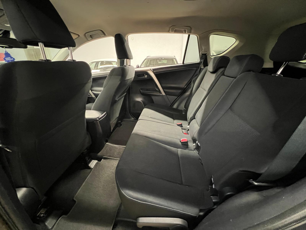 Toyota RAV4 — 22