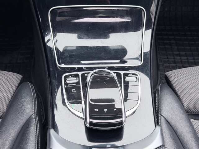 Mercedes Classe C — 15