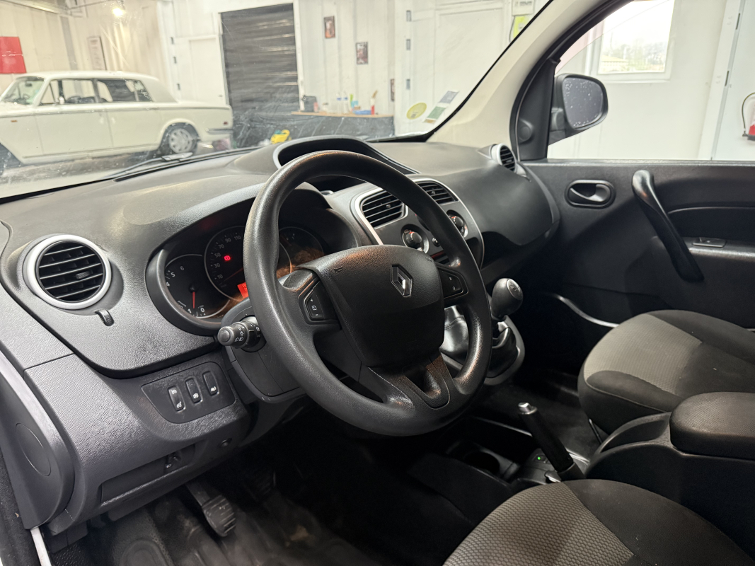 Renault Kangoo Express — 8