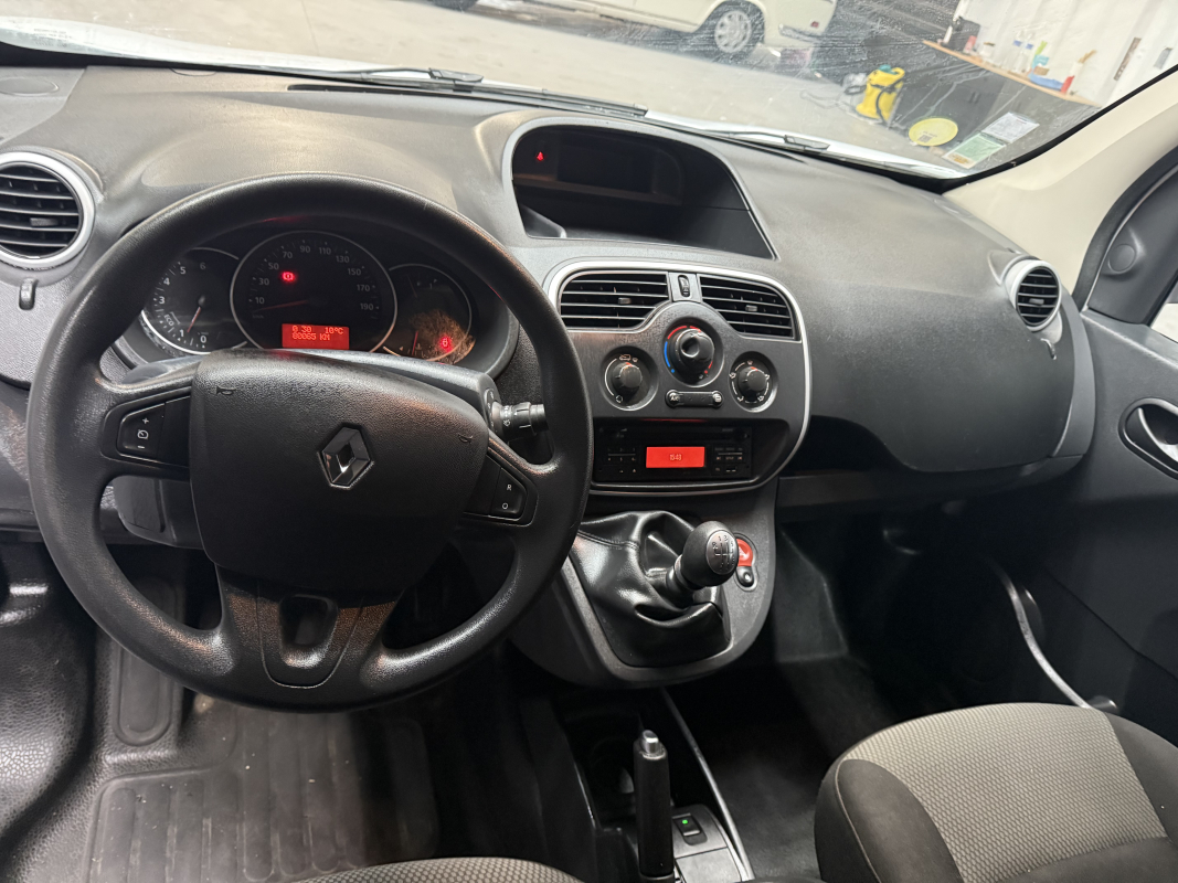 Renault Kangoo Express — 9