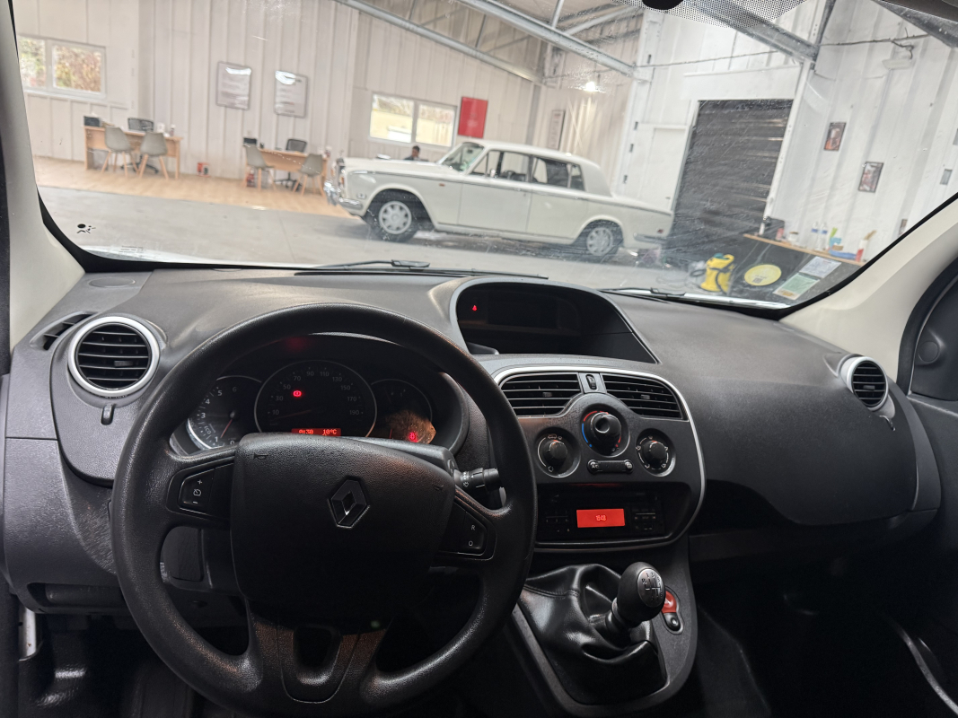 Renault Kangoo Express — 10