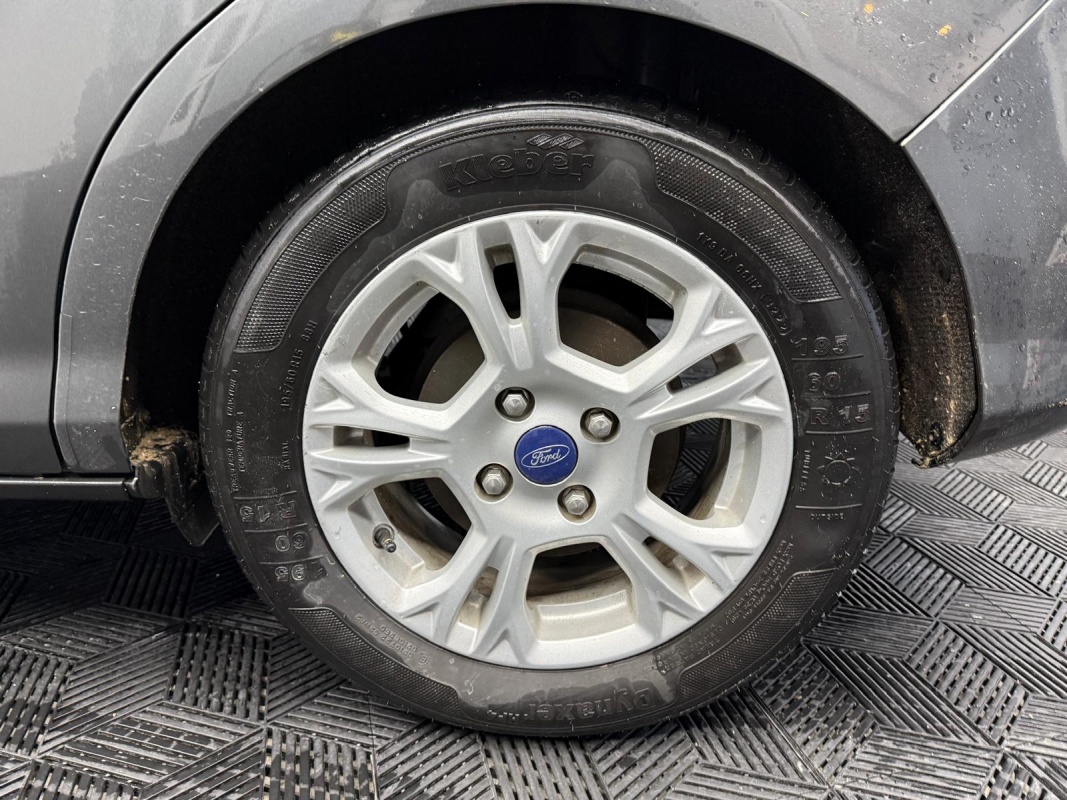 Ford B-Max — 20