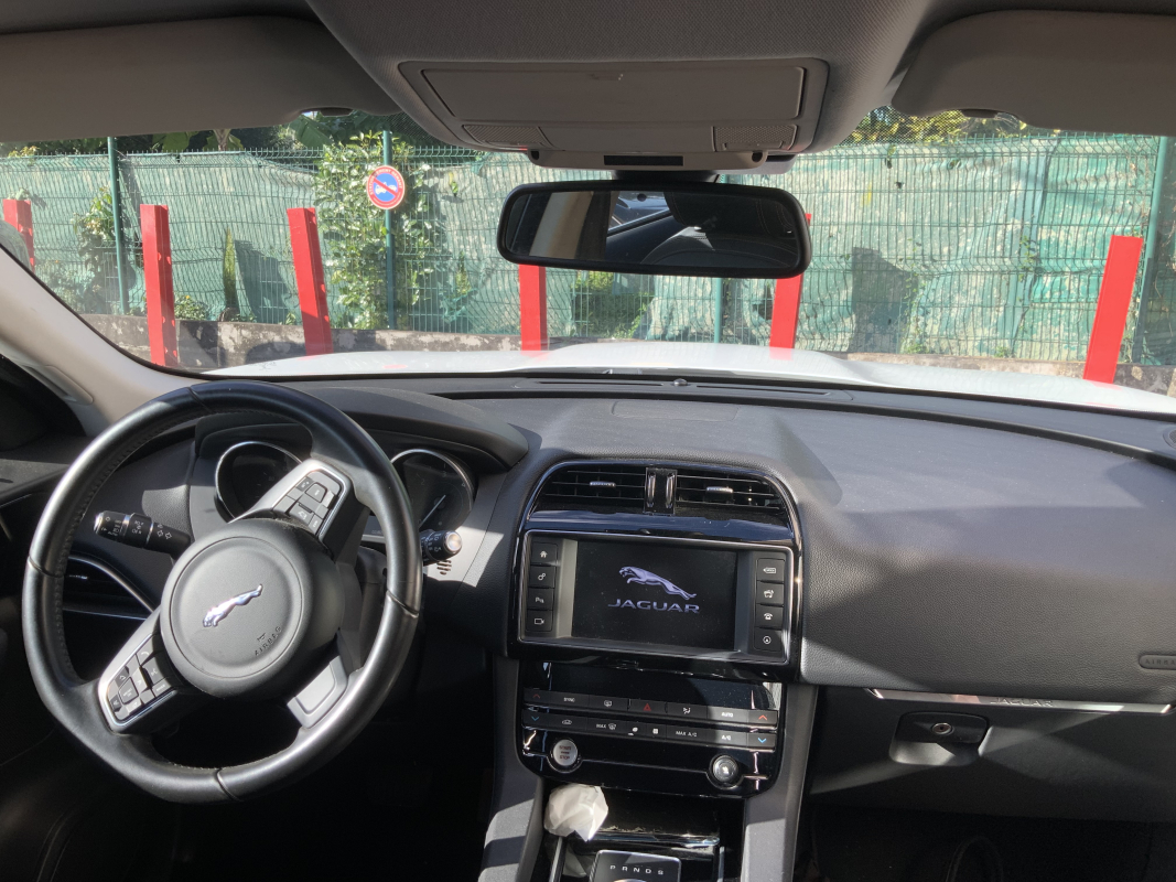 Jaguar F-Pace — 5