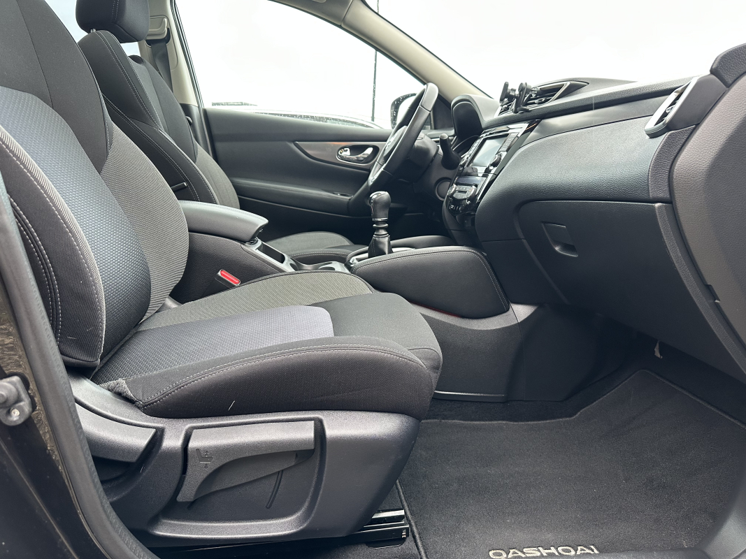Nissan Qashqai — 15