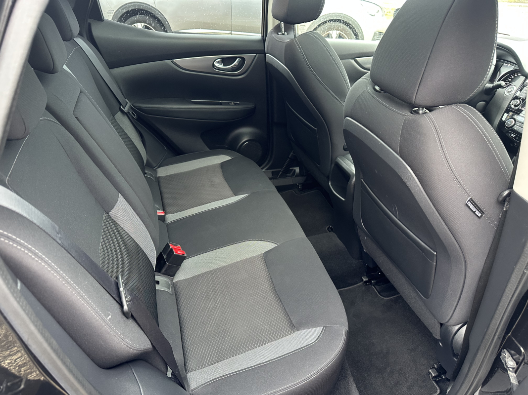 Nissan Qashqai — 17