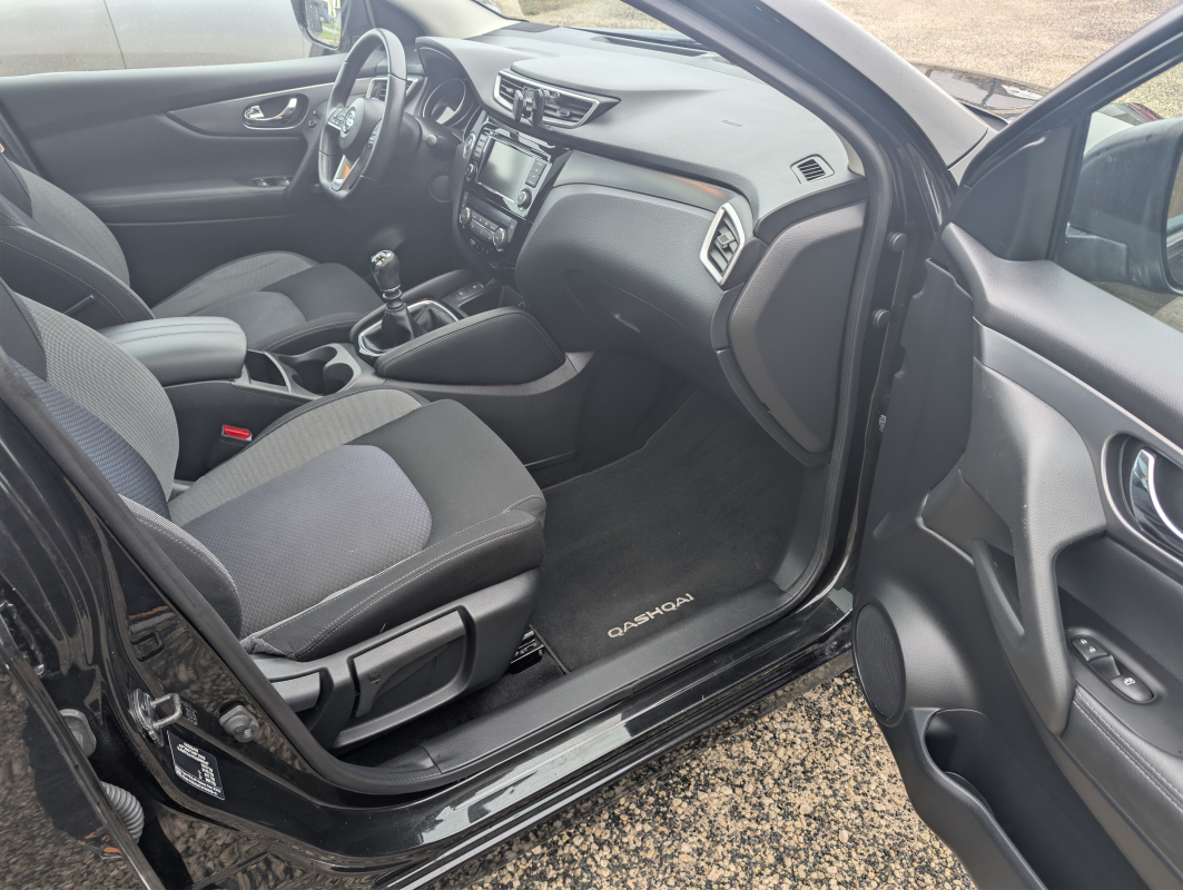 Nissan Qashqai — 14