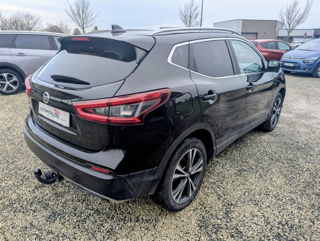 Nissan Qashqai — 5
